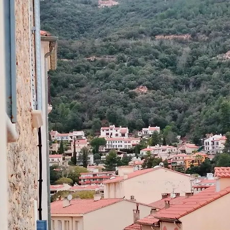 Ξενοδοχείο με διαμερίσματα Le Combes