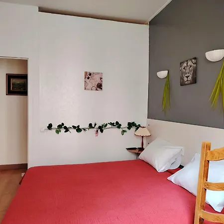 Le Combes Ξενοδοχείο με διαμερίσματα