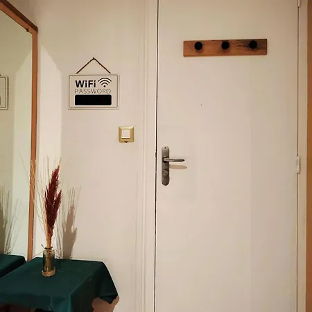 Le Combes Ξενοδοχείο με διαμερίσματα 4*